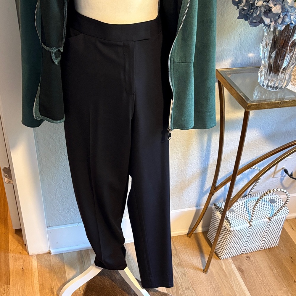 Lafayette 148 New York cool wool women’s trousers in dark navy blue